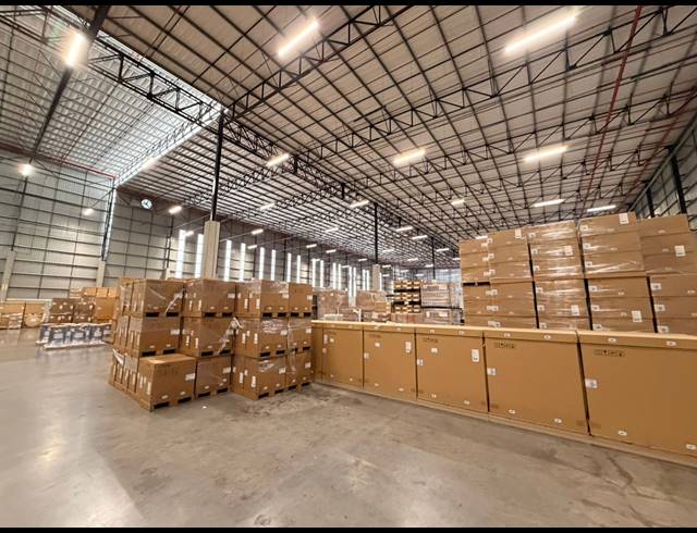 8,500M² WAREHOUSE TO LET IN LINBRO PARK